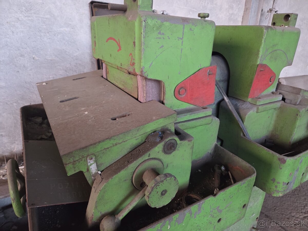 bruska na vrtáky BBT 350 - 3