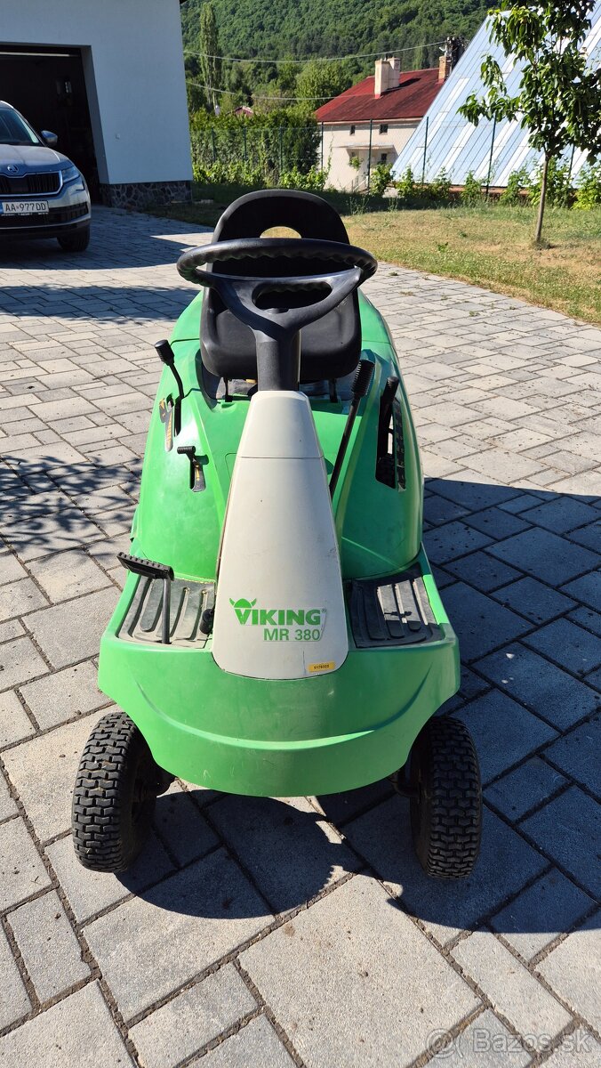 Traktorova kosacka - Rider - Viking (Stihl) MR380 - 3