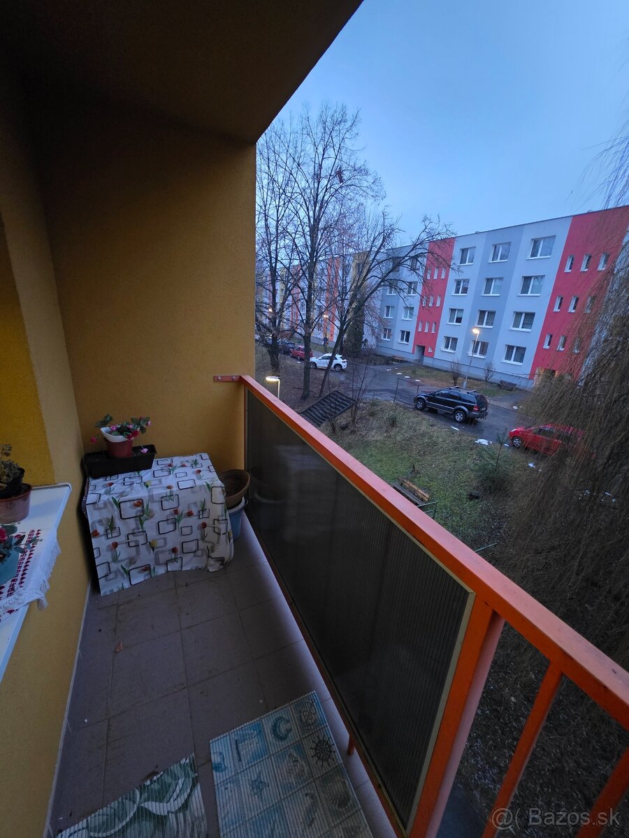 3 izbový byt s balkónom Budovateľská - 3