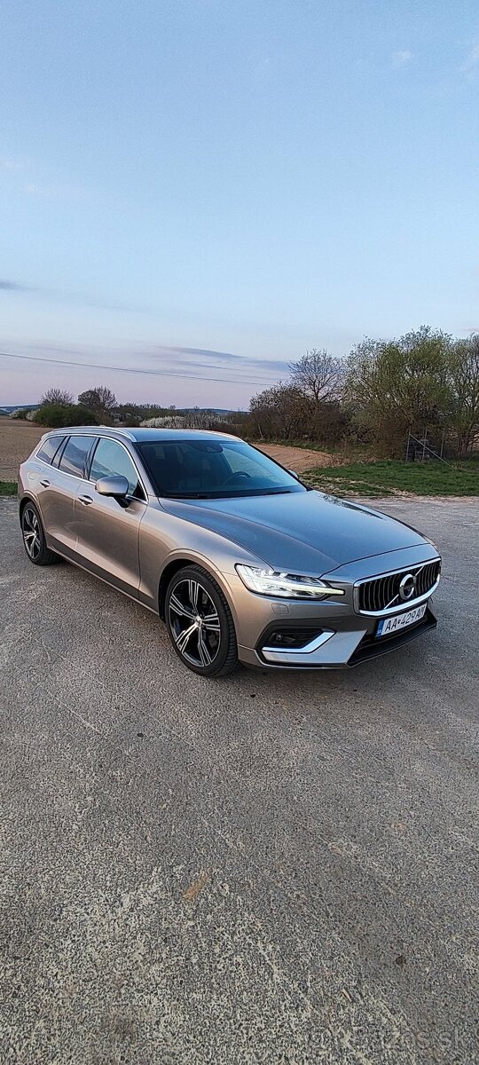Volvo V60 D4 Inscription - 3