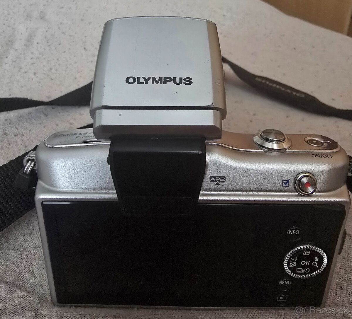 Olympus E-PM1 + objektív 14-42mm - 3