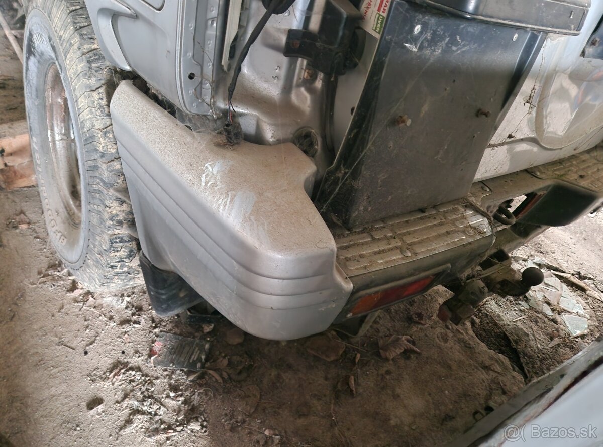 Zadný nárazník Pajero 2 Facelift - 3