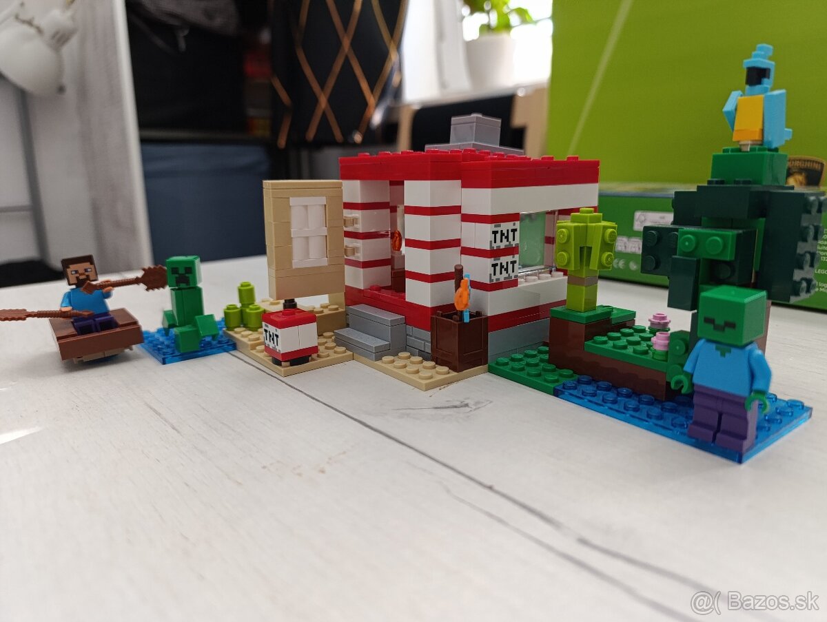 LEGO Minecraft 21275 TNT dom v džungli - 3
