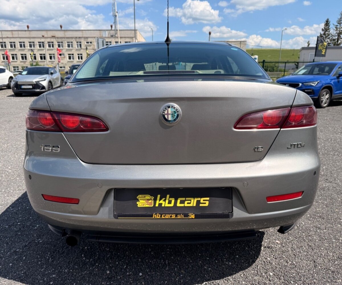 Alfa Romeo 159 1.9 JTD / rok: 2007 - 3