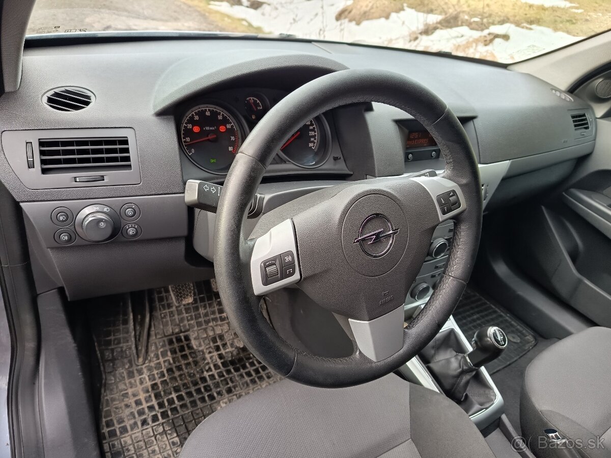 Predám Opel Astra H 1.6 85 kW LPG, rok 2011. - 3