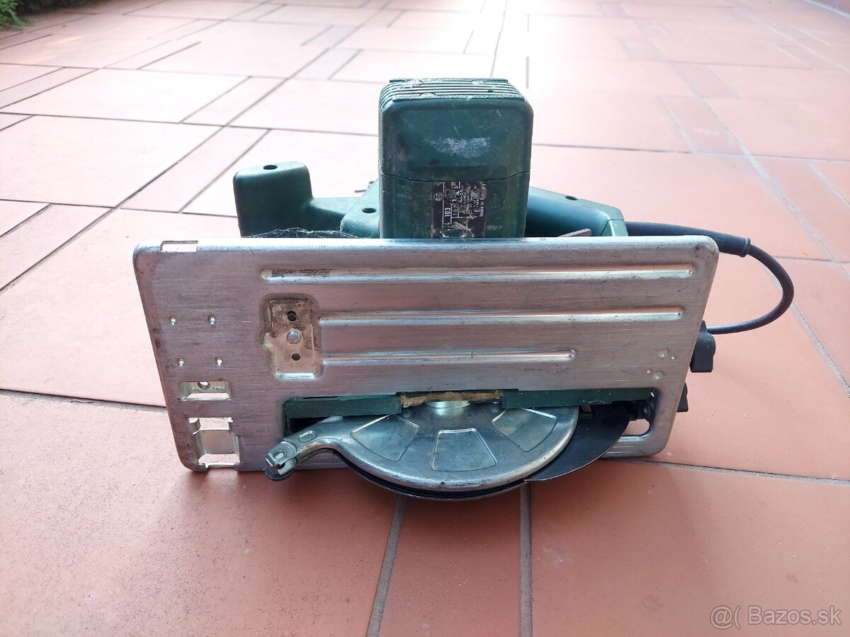 korucova pila Bosch PKS46 - 3