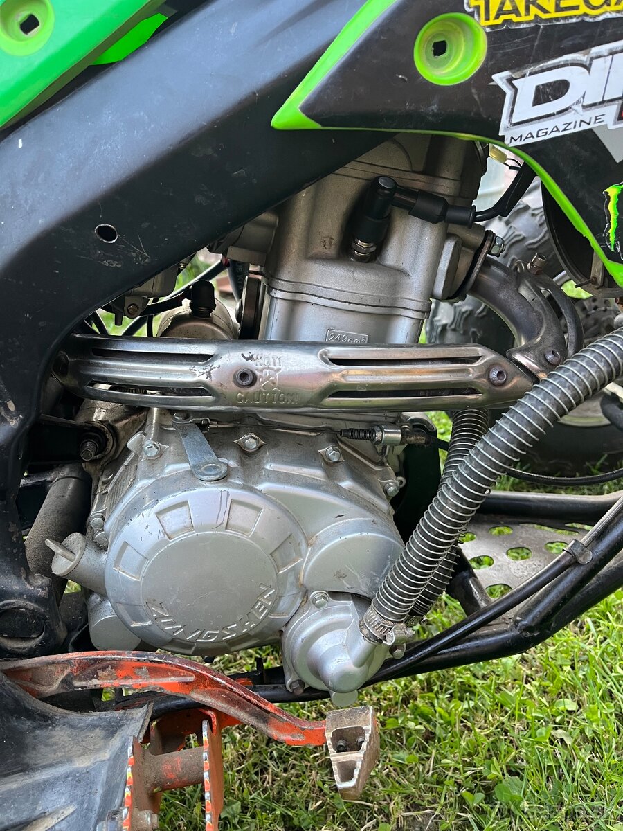Štvorkolka atv 250 - 3