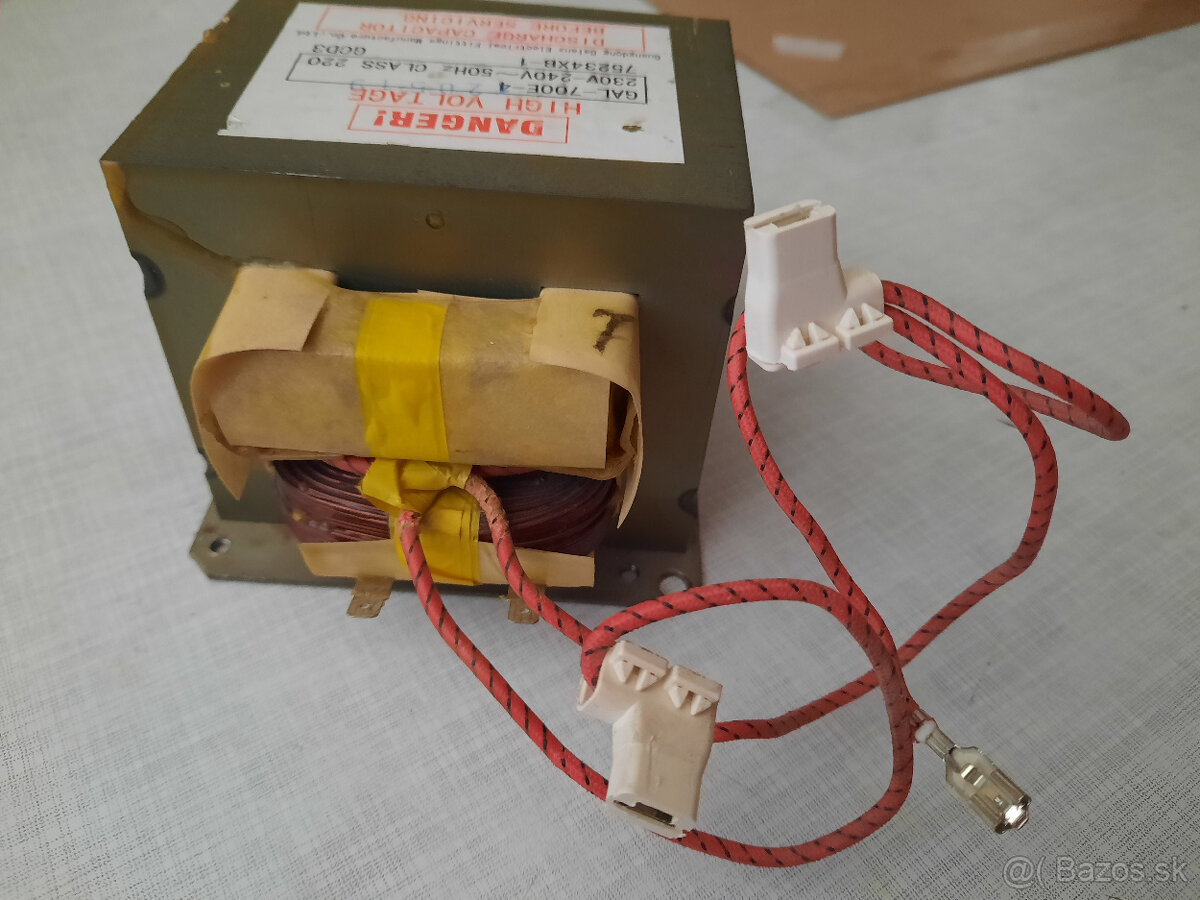 Transformator z mikrovlnky - MOT - 3