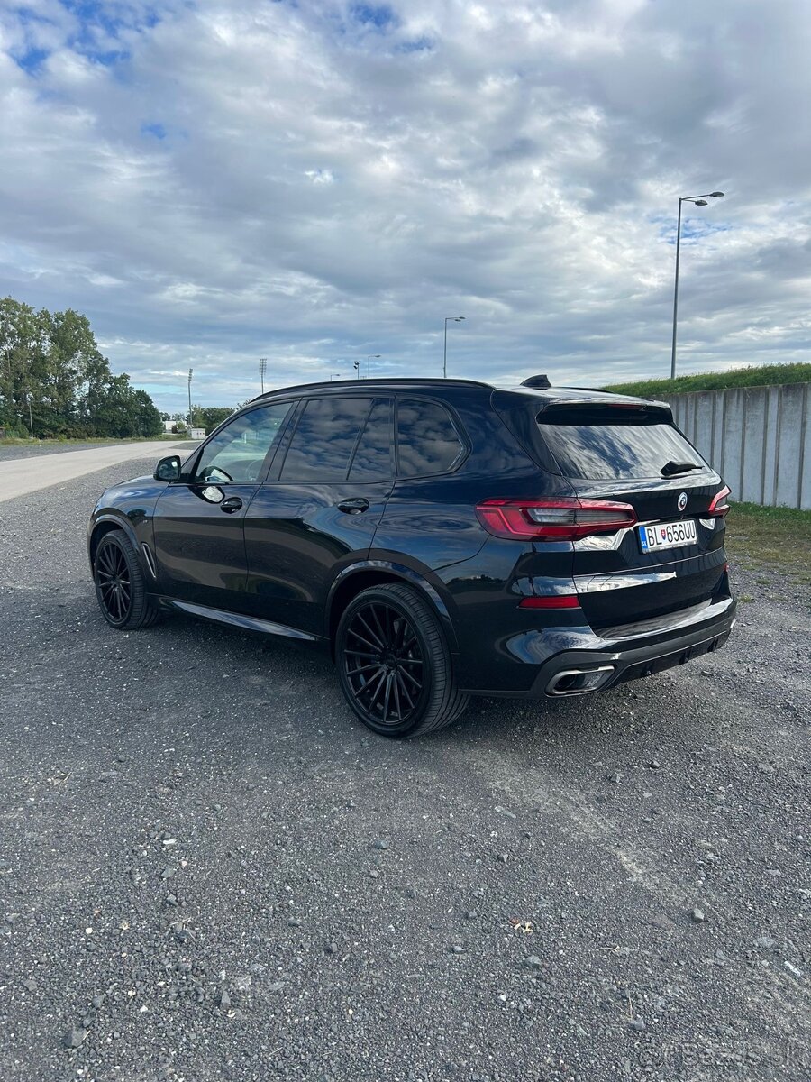 BMW X5 XDrive M50d A/T Individual Laser masáž Softclose - 3
