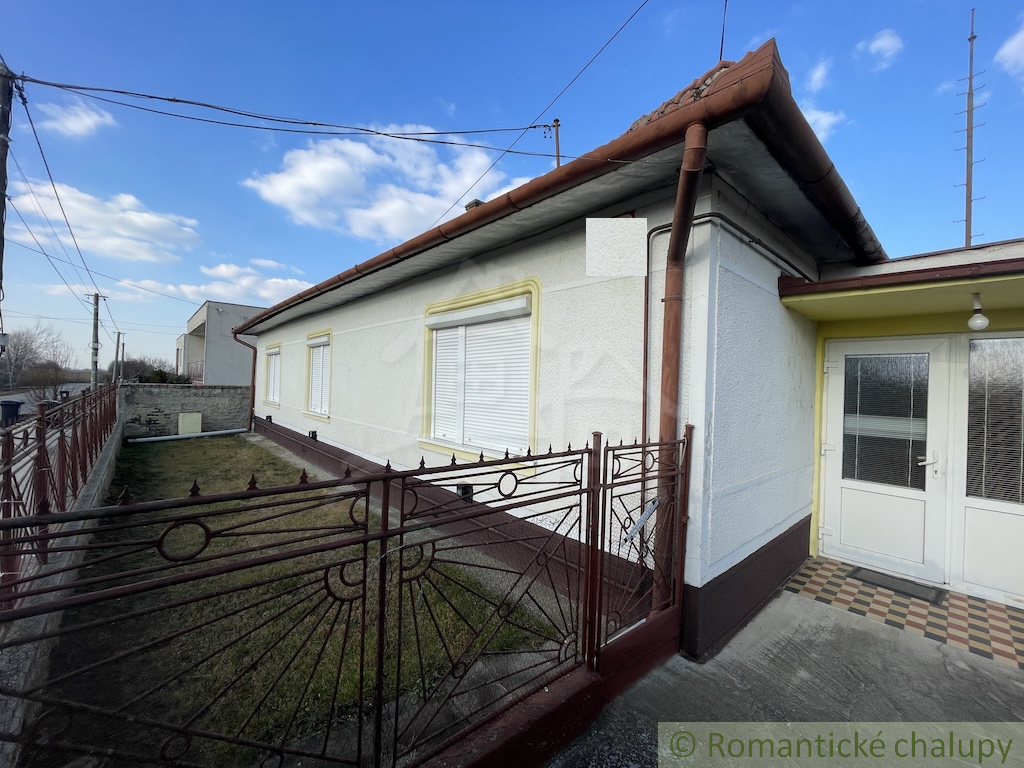 Päťizbový rodinný dom s garážou v Tvrdošovciach - 3