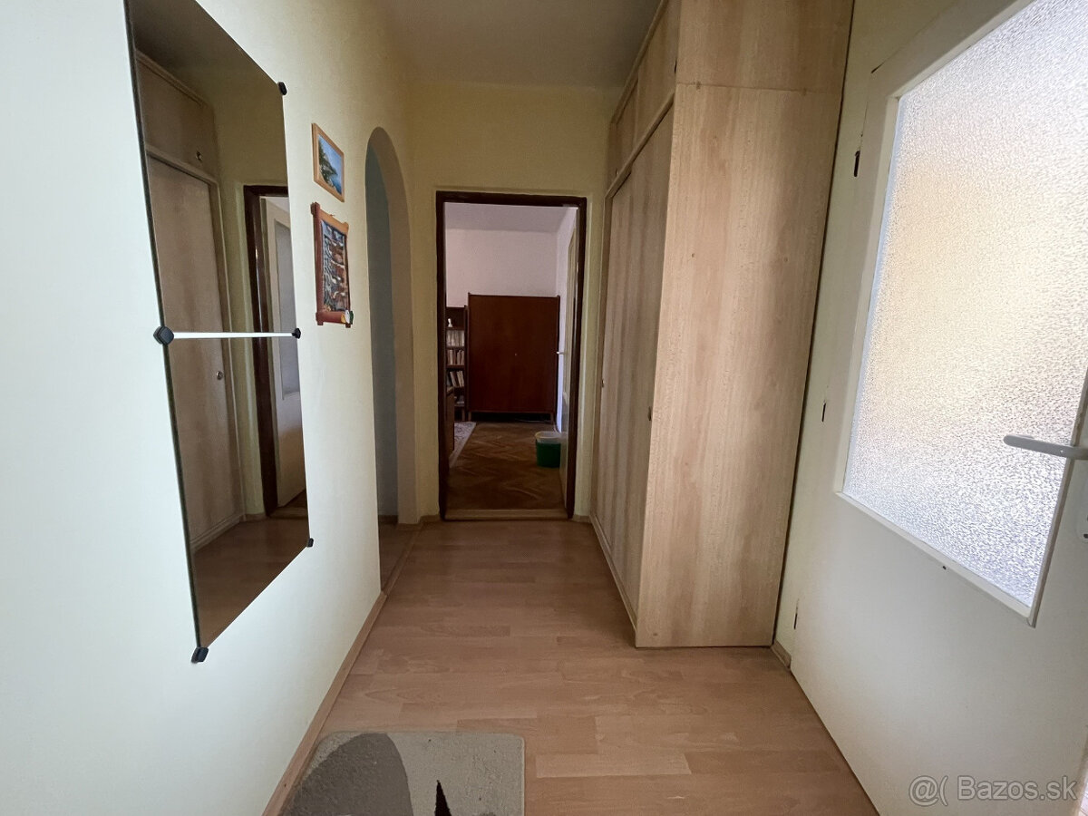 Predaj 3 izbový byt 73m² -ul Nešporova Šaľa - 3