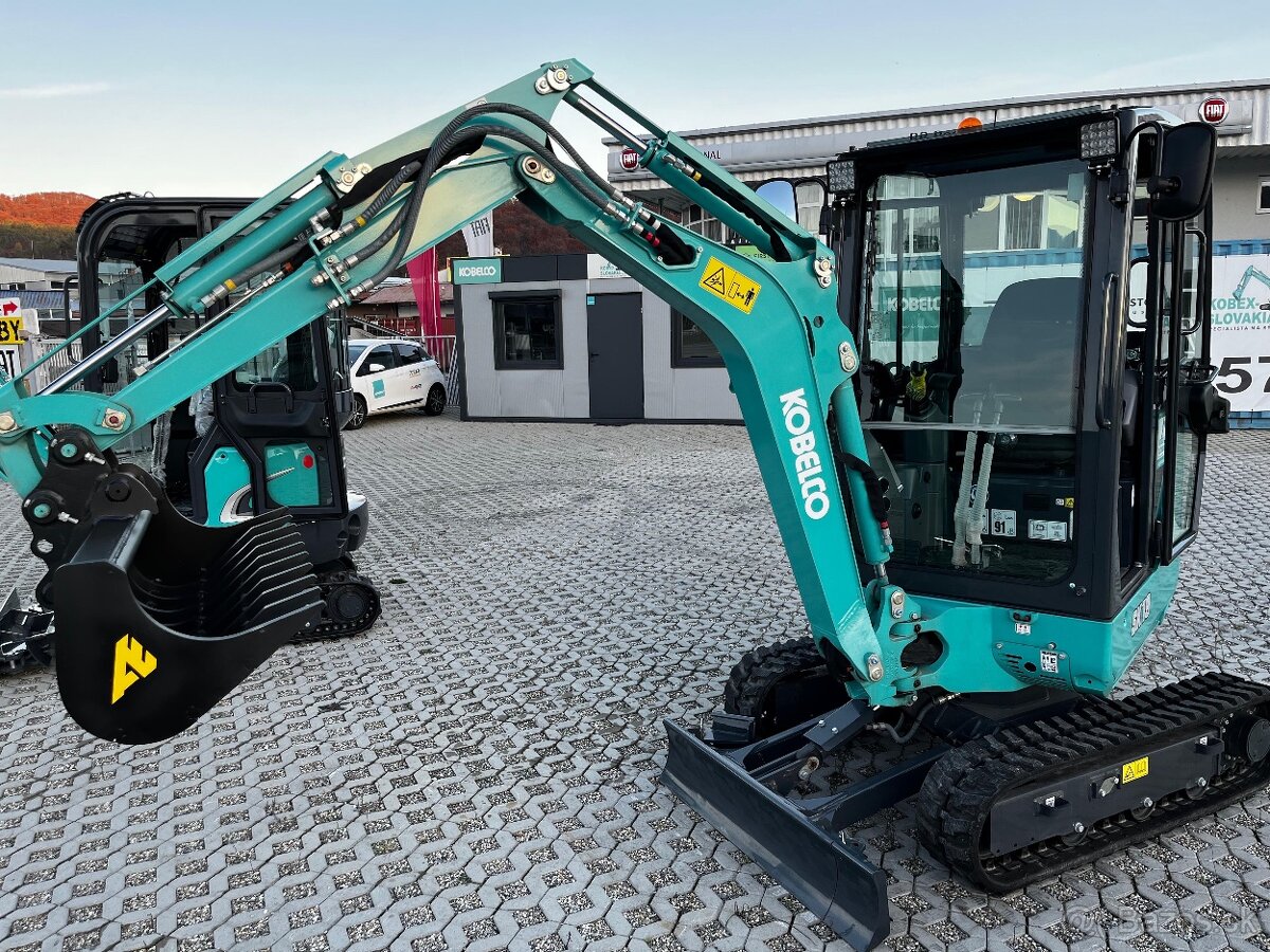 Kobelco SK19 - 3