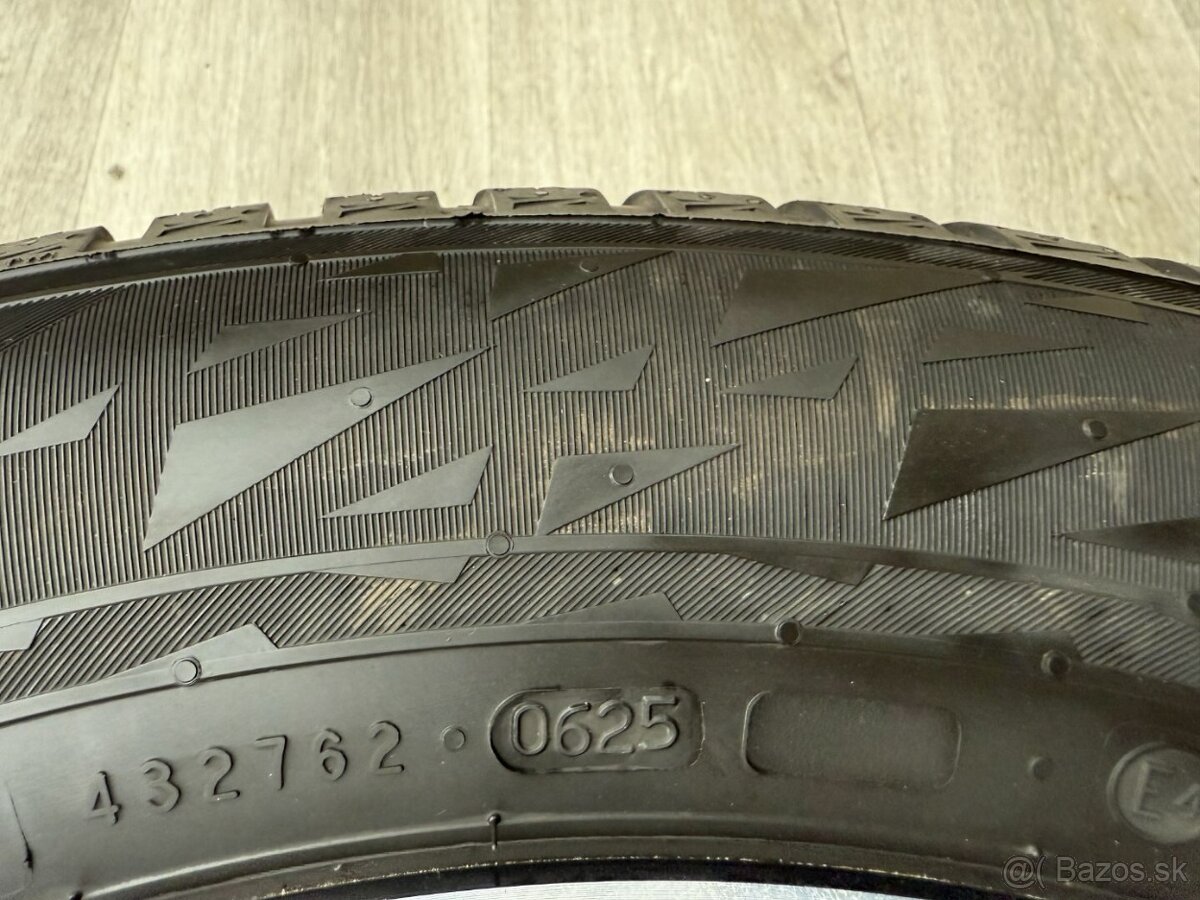 R18 ZIMNI KOLA VOLVO XC60 235/60/18 DOT2025 99,9% - 3