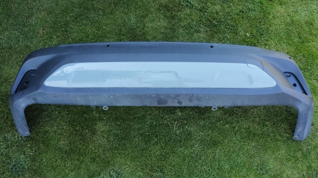 Toyota Corolla Cross 2020 - Zadny naraznik kryt spojler - 3