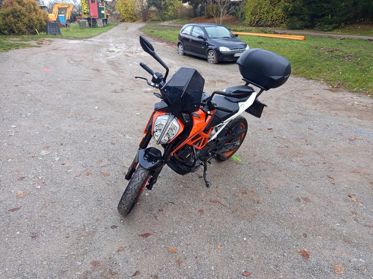 KTM 390 Duke - 3