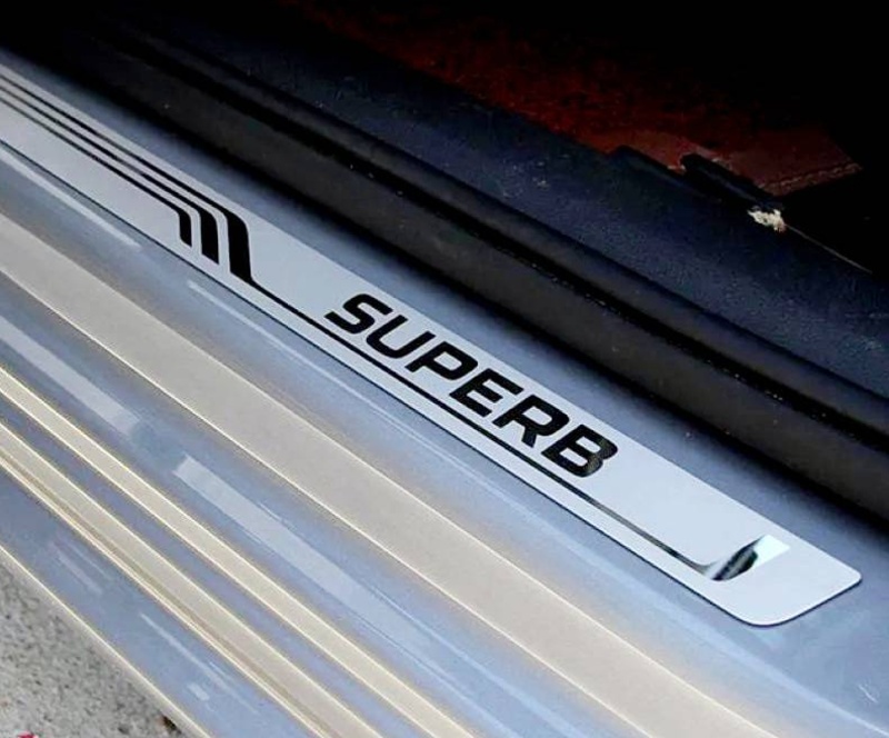 OCHRANNE DEKORACNE LISTY NA PRAHY DVERI - 3