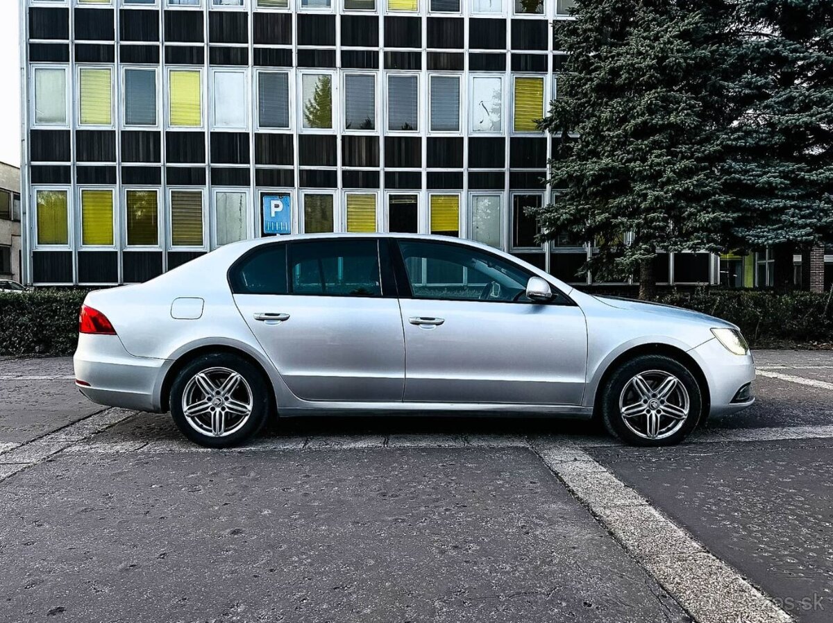 Škoda Superb 1.6 TDI CR DPF Ambition - 3
