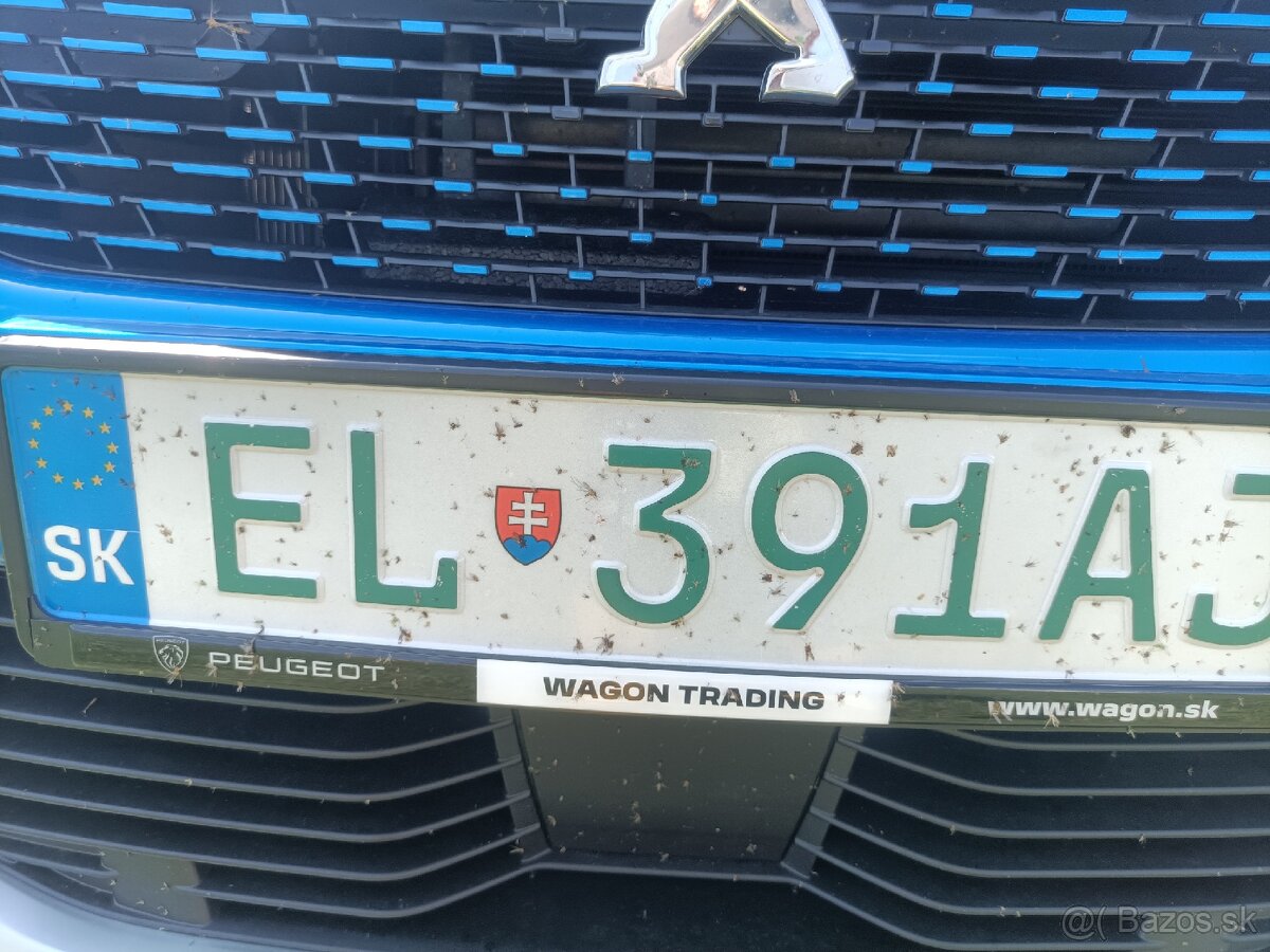 Peugeot e2008 - 3