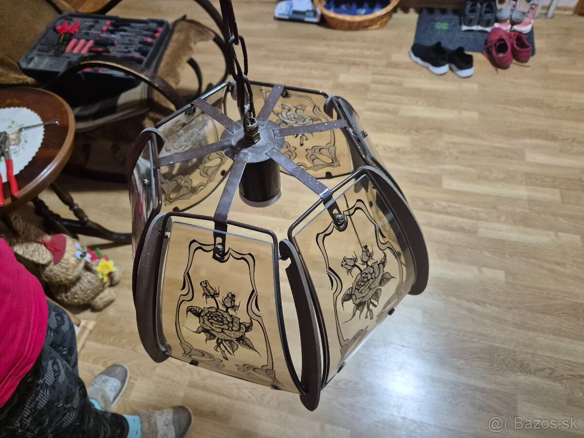 Predam retro Luster. - 3