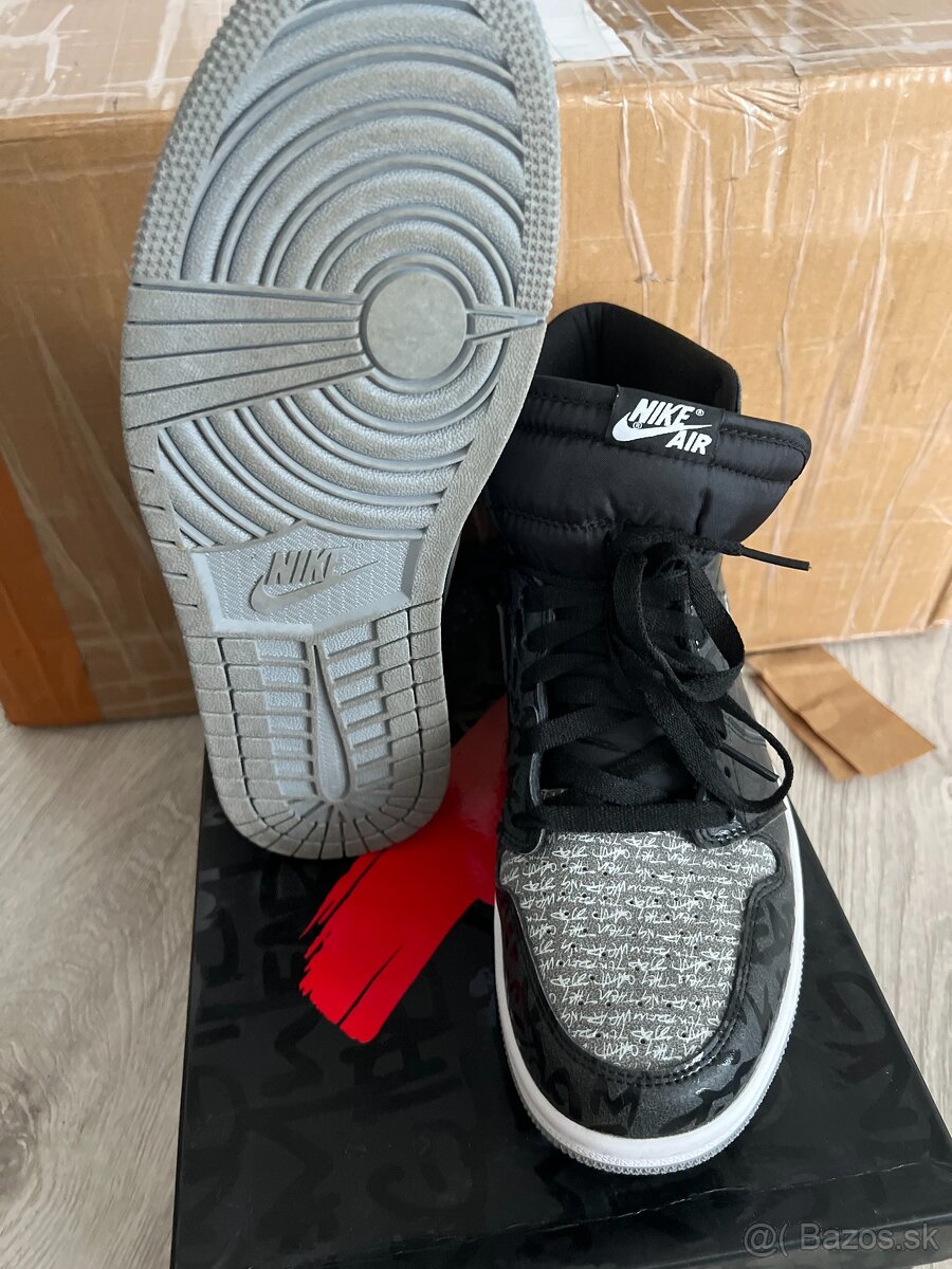 Jordan 1 Retro High OG "Undefeated Rebellionaire" - 3