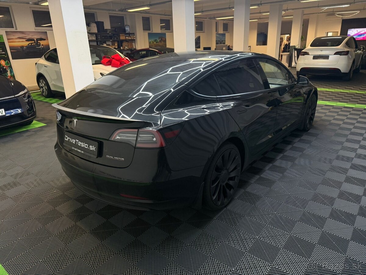 Tesla Model 3 Performance 2022 – Wolfie - 3