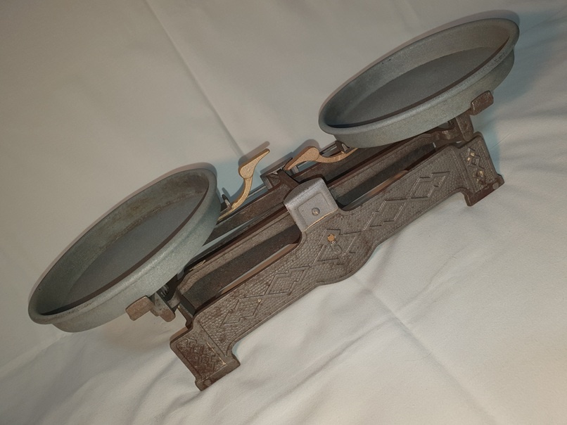 VÁHA TRHOVÁ – STAROŽITNOSŤ - 3