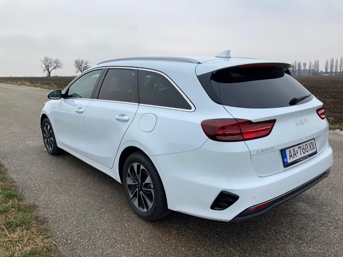 KIA Ceed SW 1.5 T-GDI Gold AUTOMAT - 3