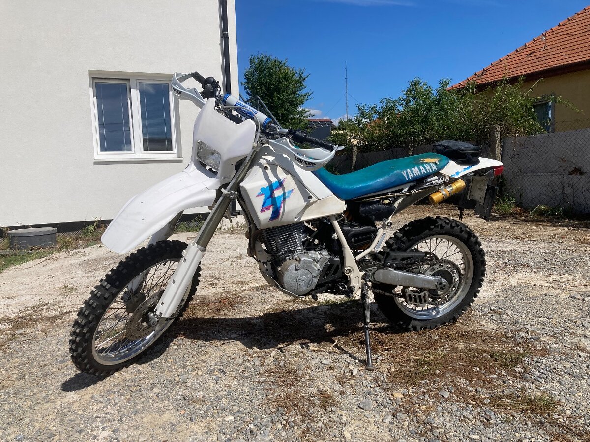 Yamaha TT 600 2001
