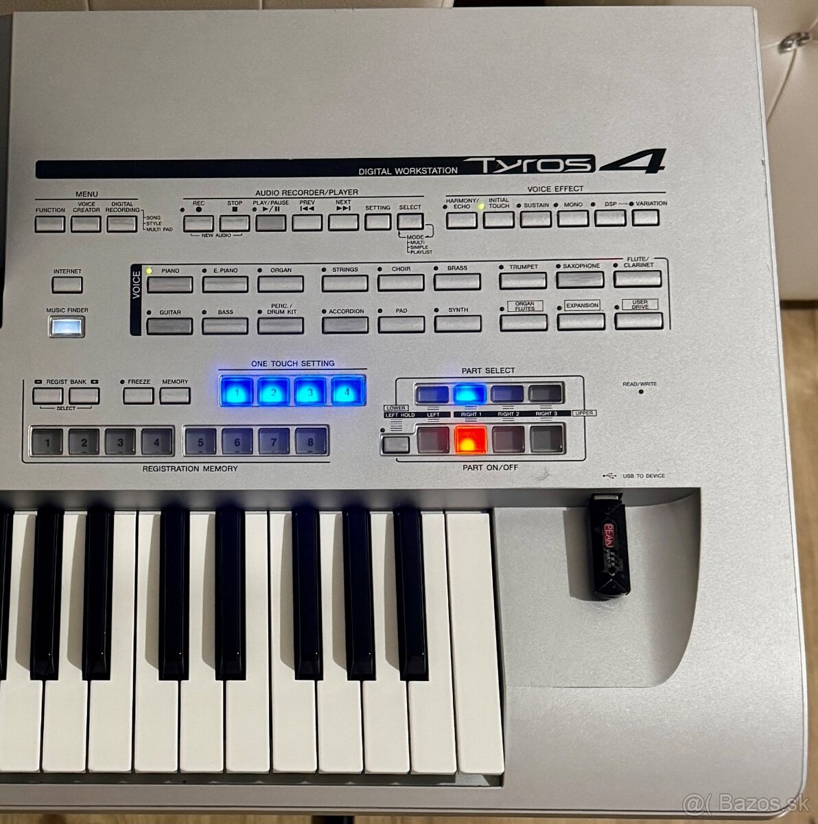 Yamaha Tyros 4 - 3