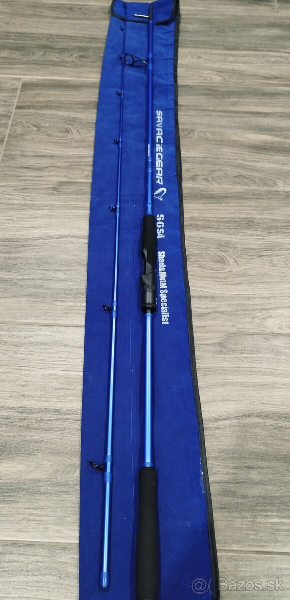 Prívlacový prút Savage Gear - 3