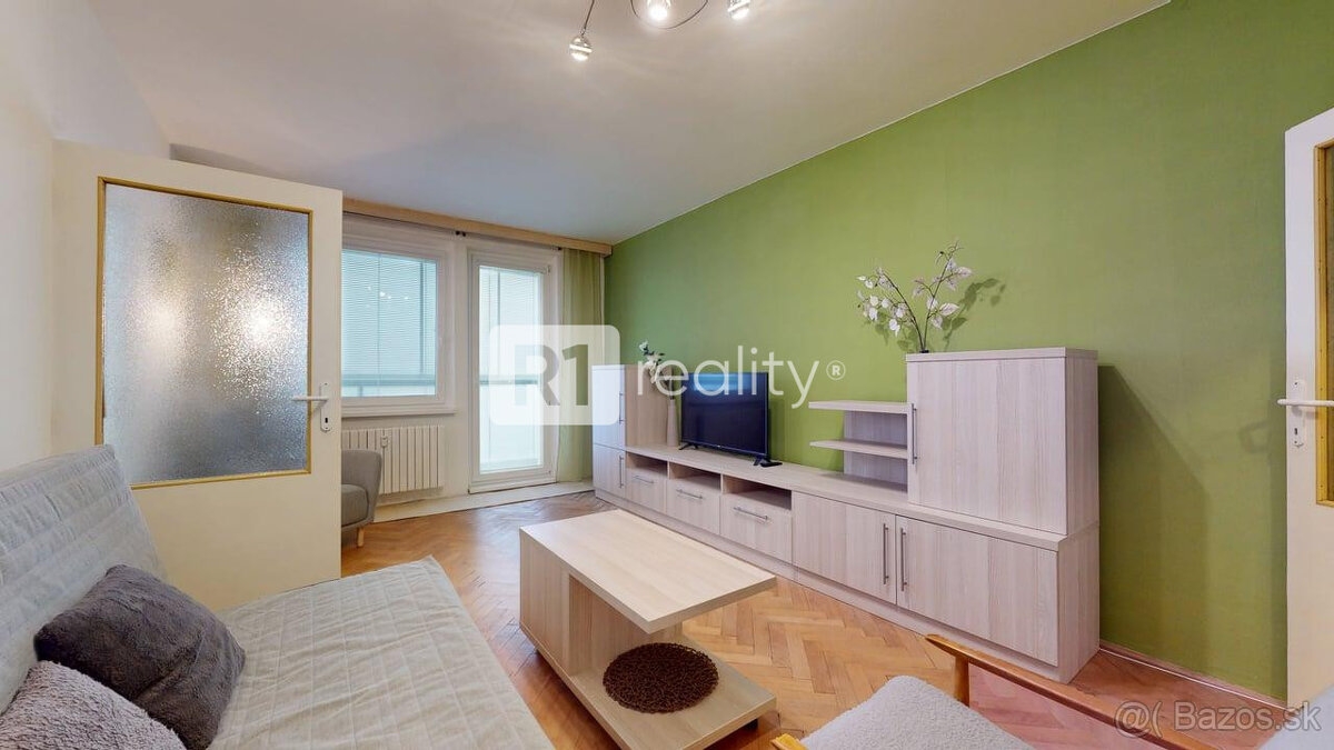 Veľkometrážny 3 izbový byt, 75 m2, výťah, balkón, Piešťany p - 3