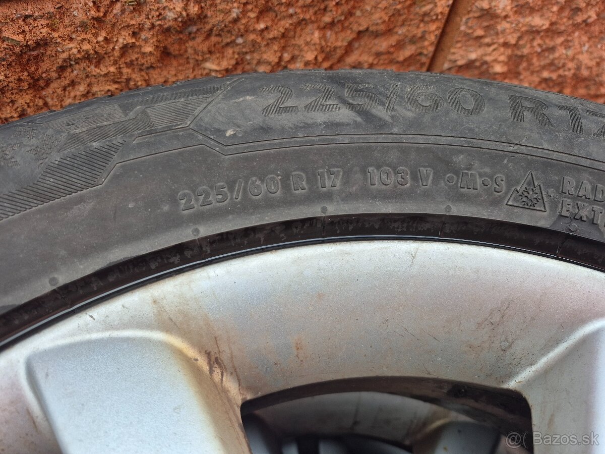 Hyundai IX35 zimna sada 17" 225/60R17 - 3