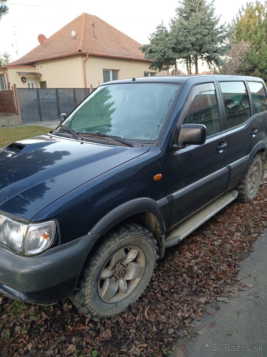 Nissan Terrano 3.0 - 3