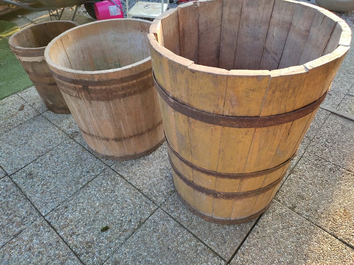 3 velke drevene kade sudy - 3