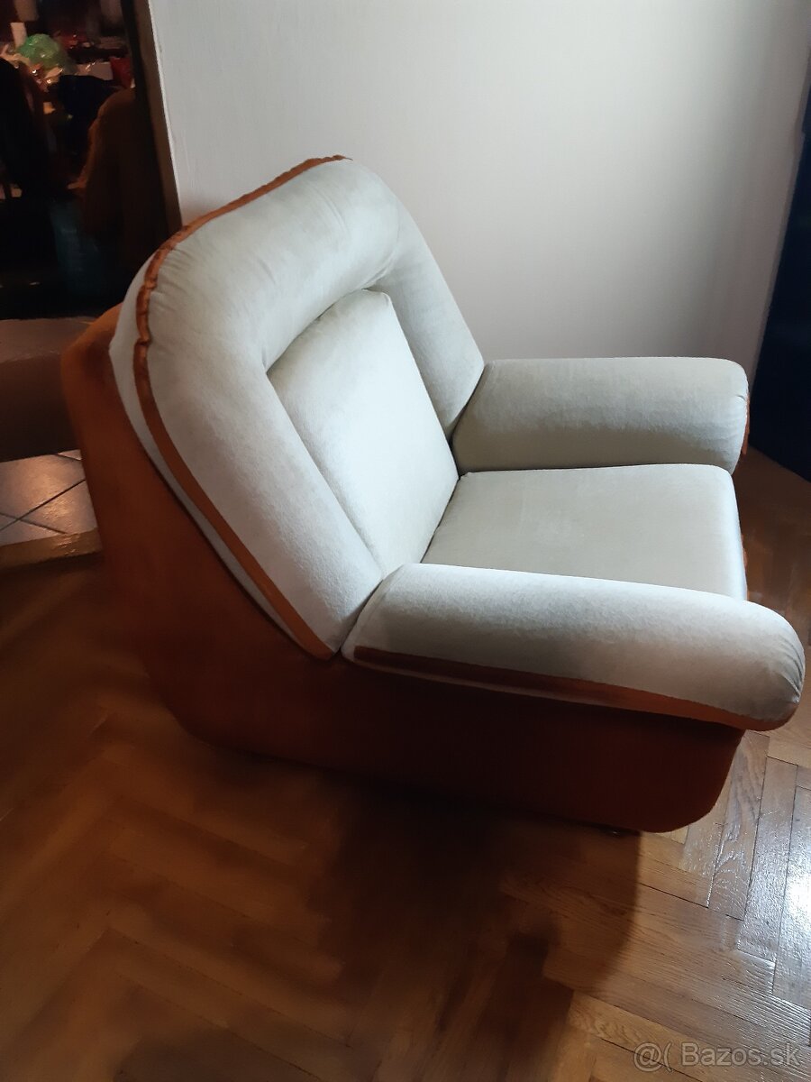 Sedačka a lampa - 3