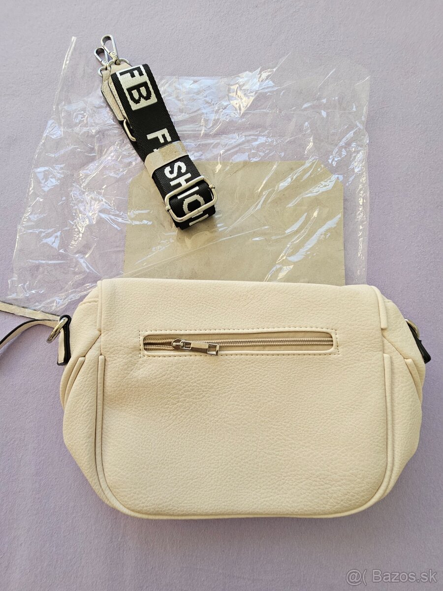 Biela kabelka na leto - 3