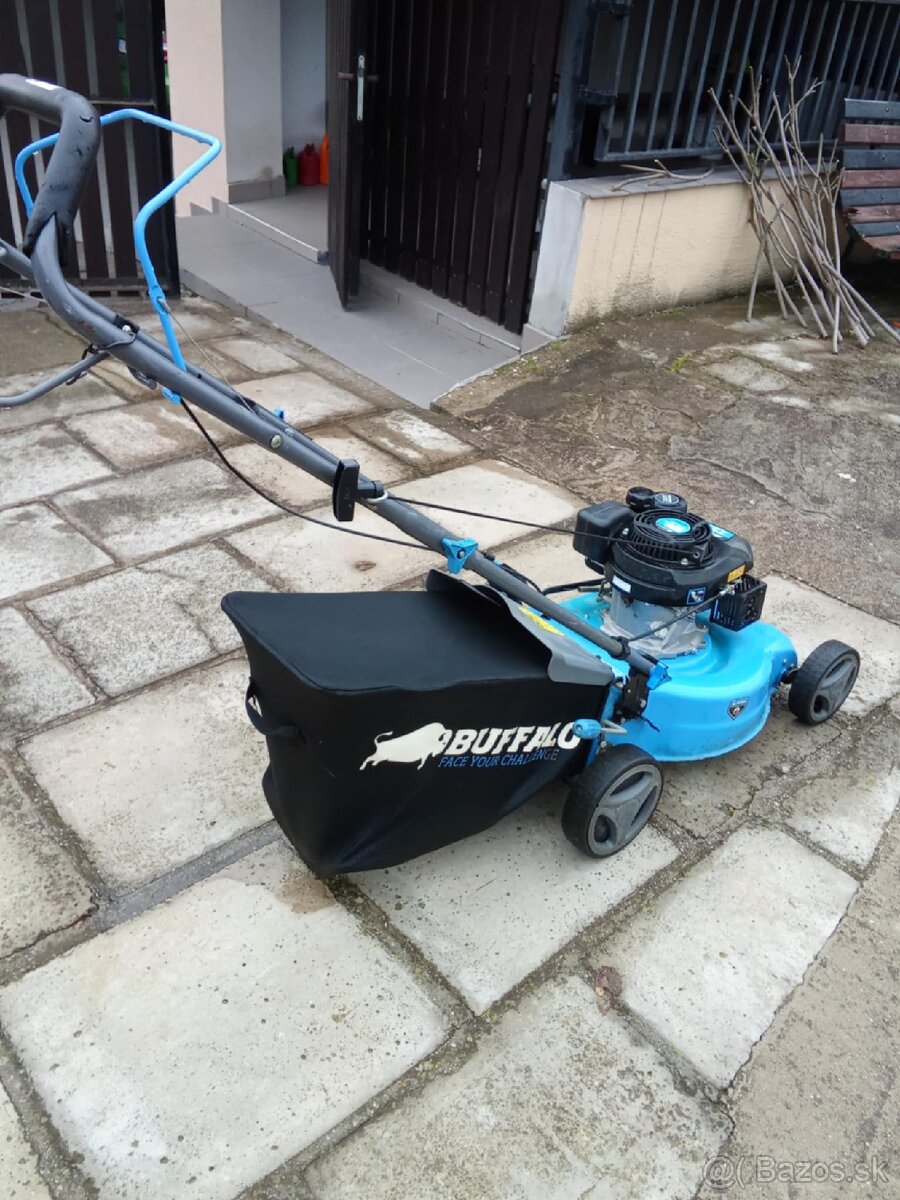 Benzínová kosačka - 3