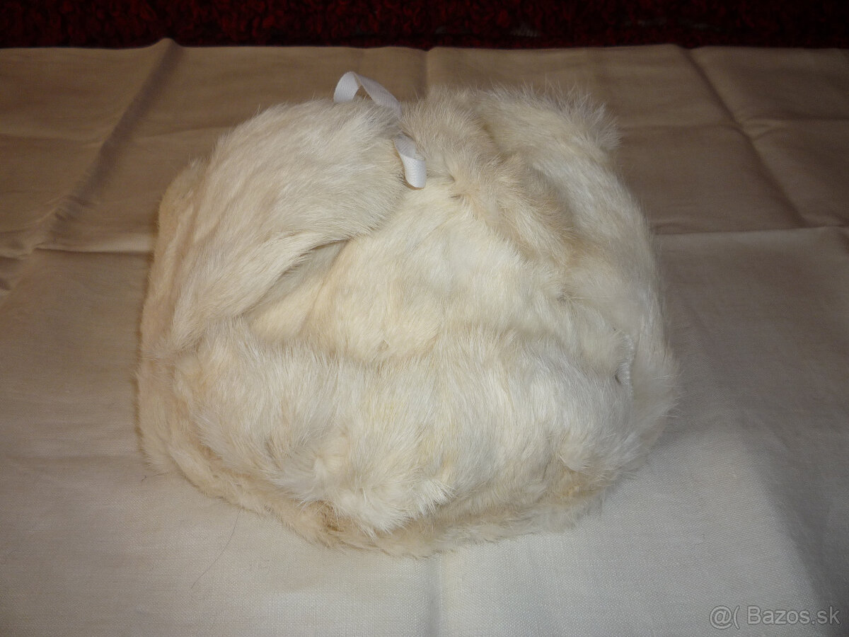 Kožušinové čiapky - 3