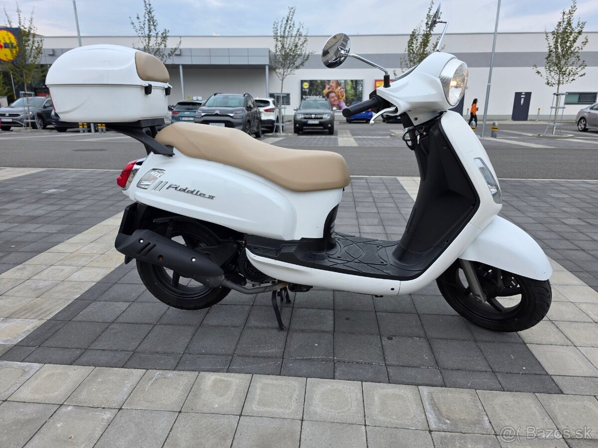 SYM Fiddle II 125s biely, 3900km - 3