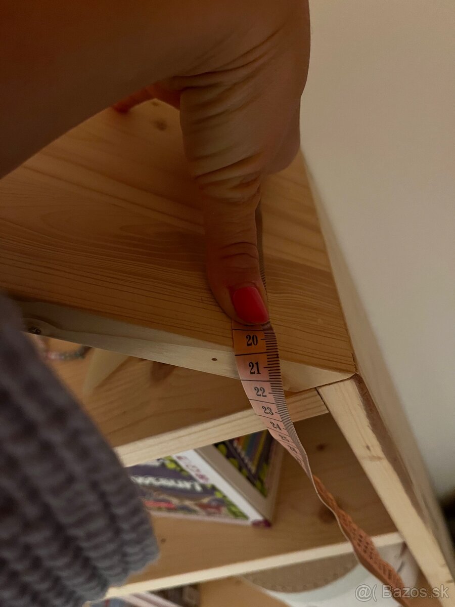 Policovy diel v tvare domceka - masiv - 3