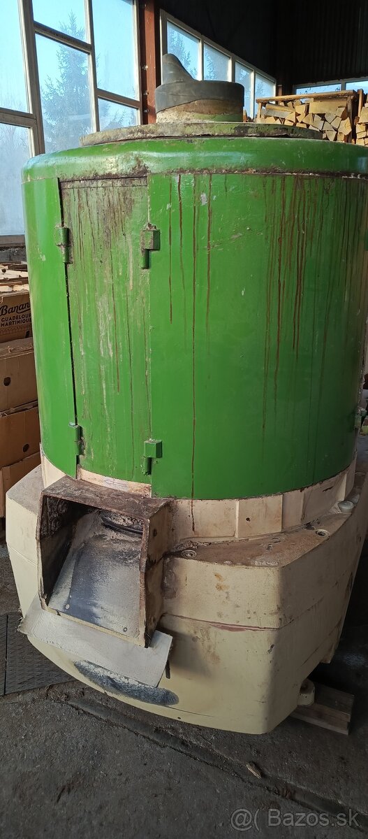 peletovací lis TL 700 - 3