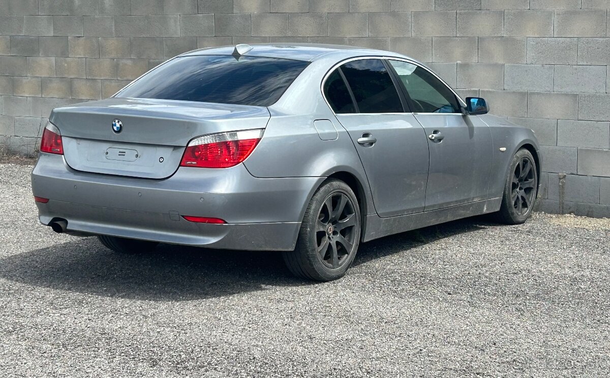 ROZPREDAM BMW E60 520d 120kw - 3