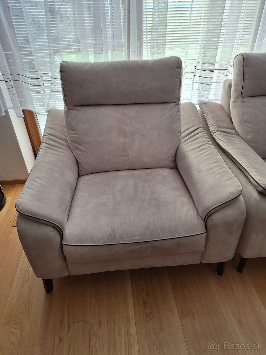 Pohovka a kreslo - 3