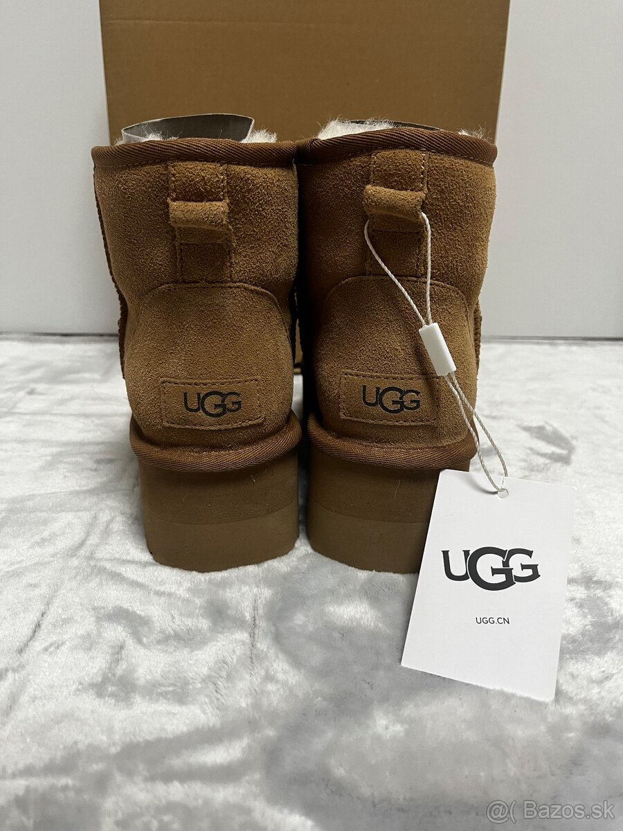 UGG Mini Classic Platform - 3