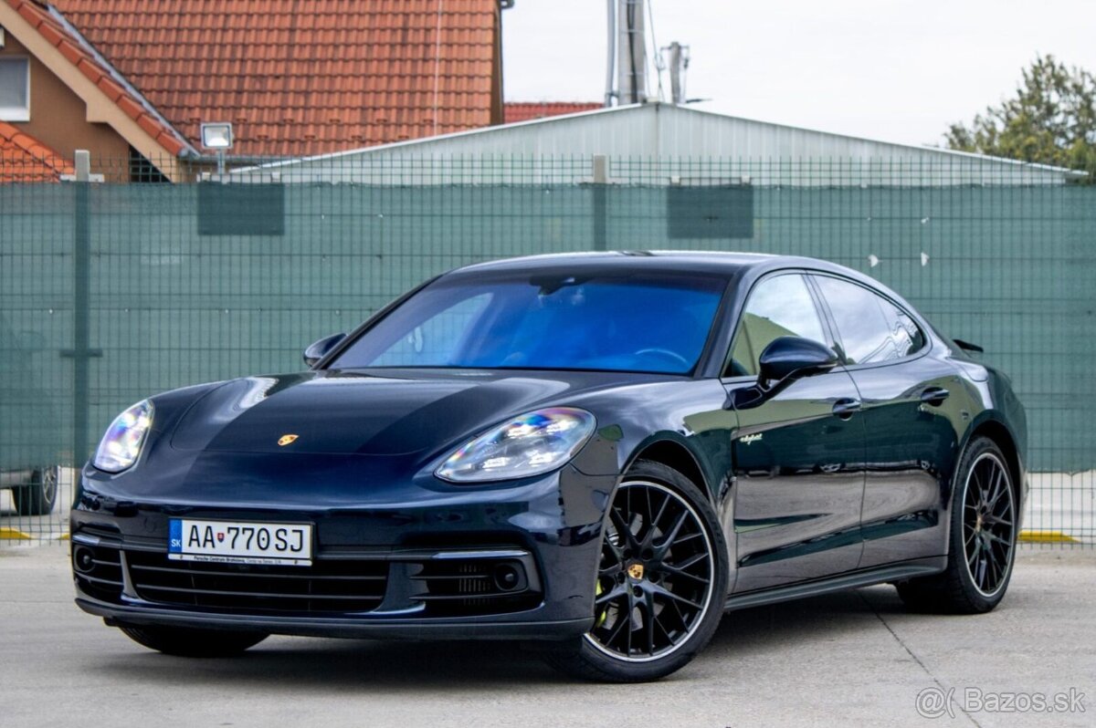 Porsche Panamera 4 E-Hybrid 4x4 A/T - 3