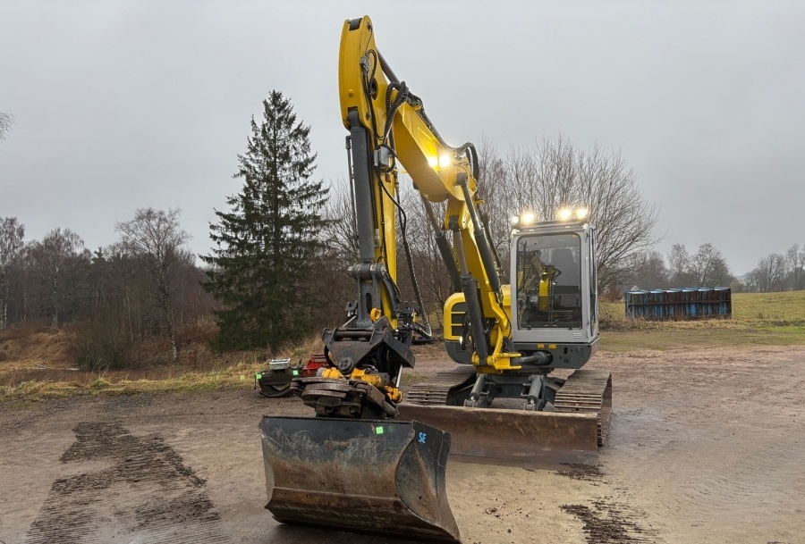 Prodám minibagr Wacker Neuson, 2013, 4580mth - 3