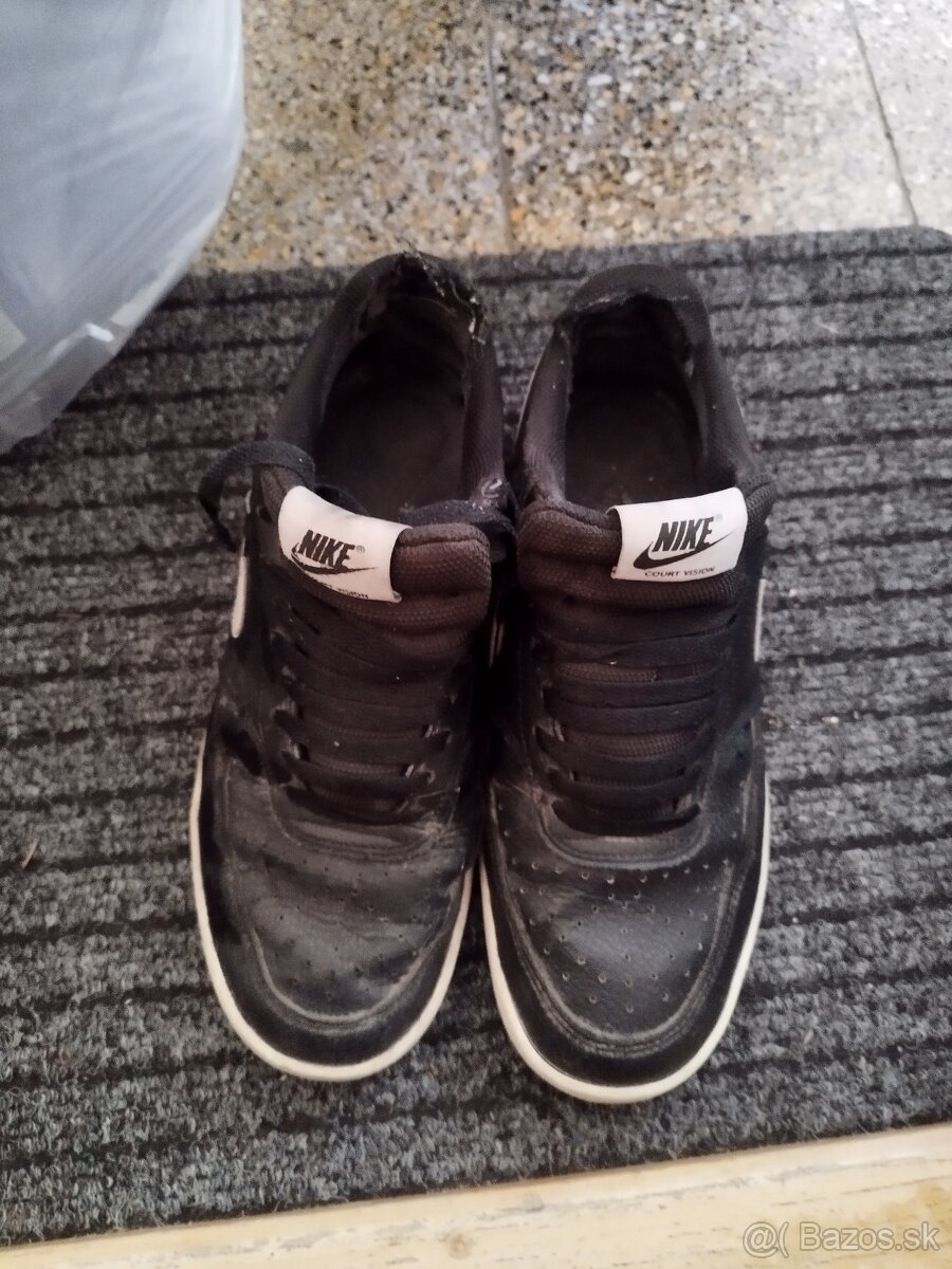 Nike court 42,5 veľkosť - 3