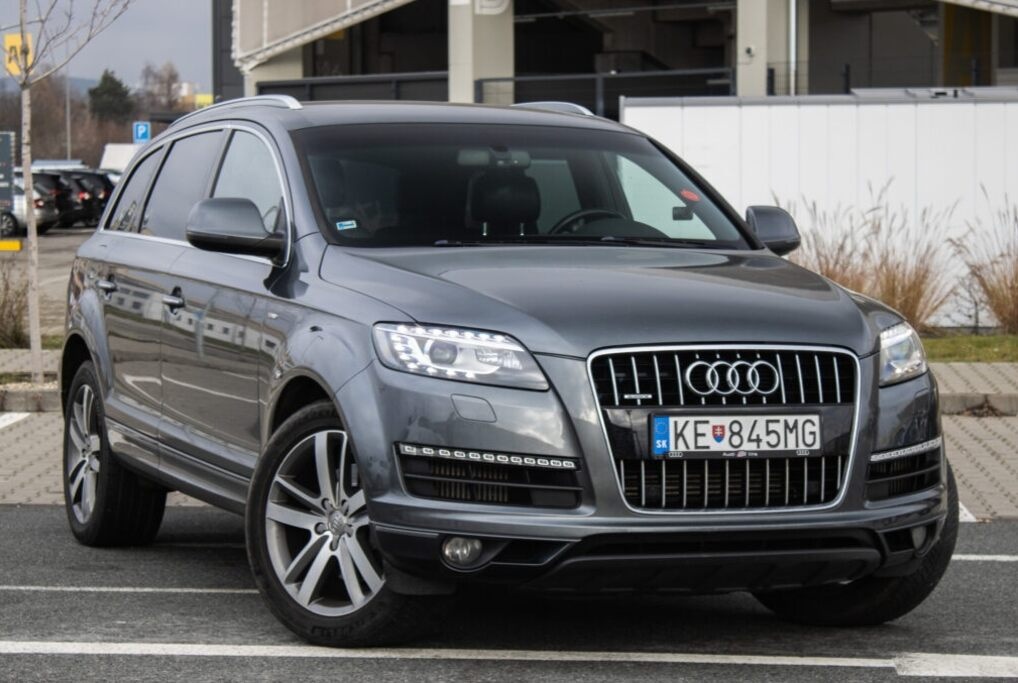 Audi Q7 3.0 TDI quattro Tiptronic S-line (2011) - 3
