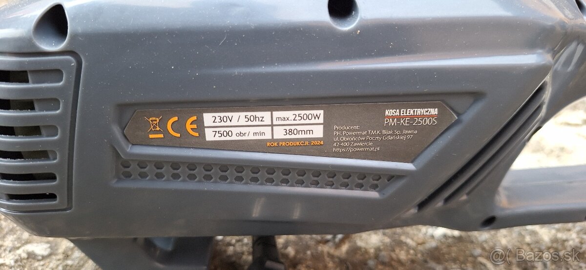 KROVINOREZ ELEKTRICKÝ 2500 W - 3