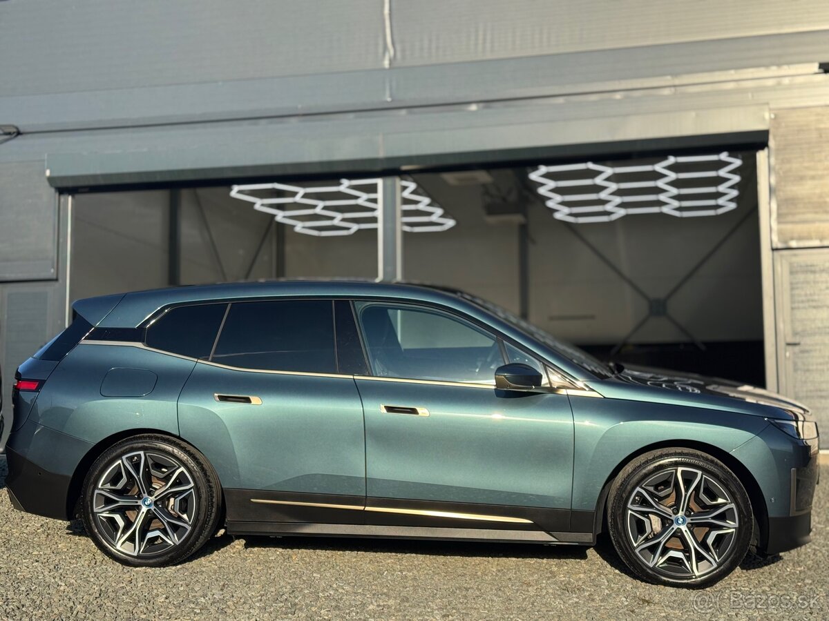 BMW iX xDrive40 2022 - 3